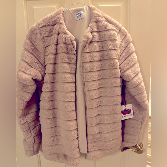 NWT Blush Faux Fur Ribbed Jacket by Katydid. - Picture 1 of 7